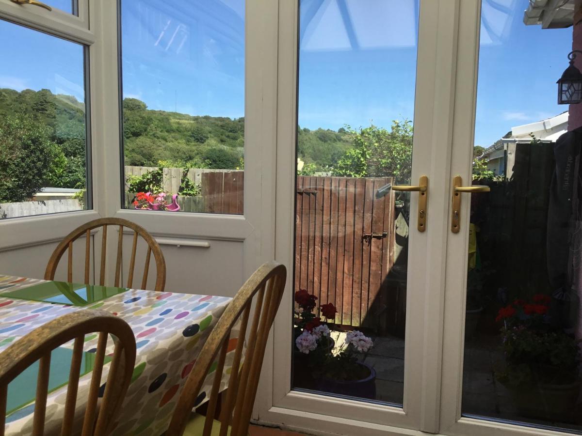 Gower Bungalow Mumbles Extérieur photo